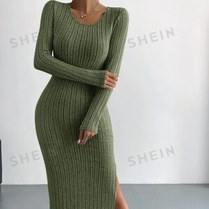 Moss Green Solid Split Thigh Bodycon Dress